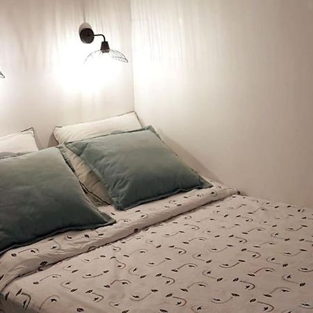 Studio Cosy, Quartier Canal Saint-Martin Paříž Exteriér fotografie